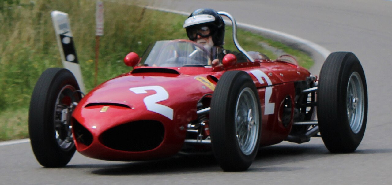 Ferrari Tipo 156 Sharknose — гоночный болид Formula 1 1961 года на историческом заезде
